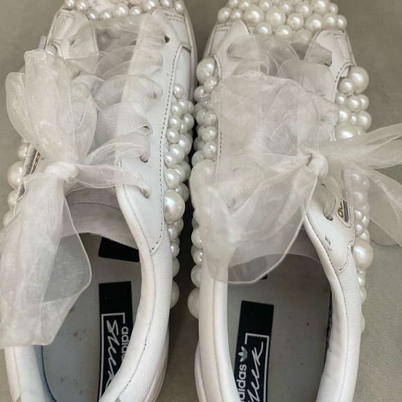 Custom adidas wedding sneakers - Picture 4 of 8